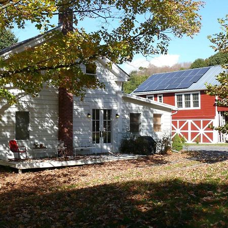 The Farmhouse Suite At Barn & Bike Red Hook Extérieur photo