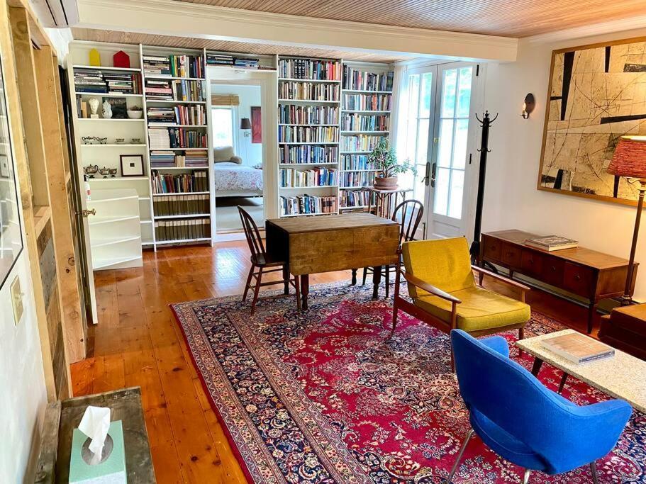 The Farmhouse Suite At Barn & Bike Red Hook Extérieur photo